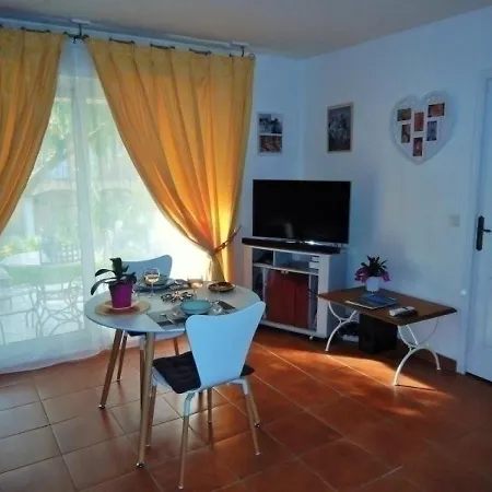 Domaine De Figuiere 7 Apartman *